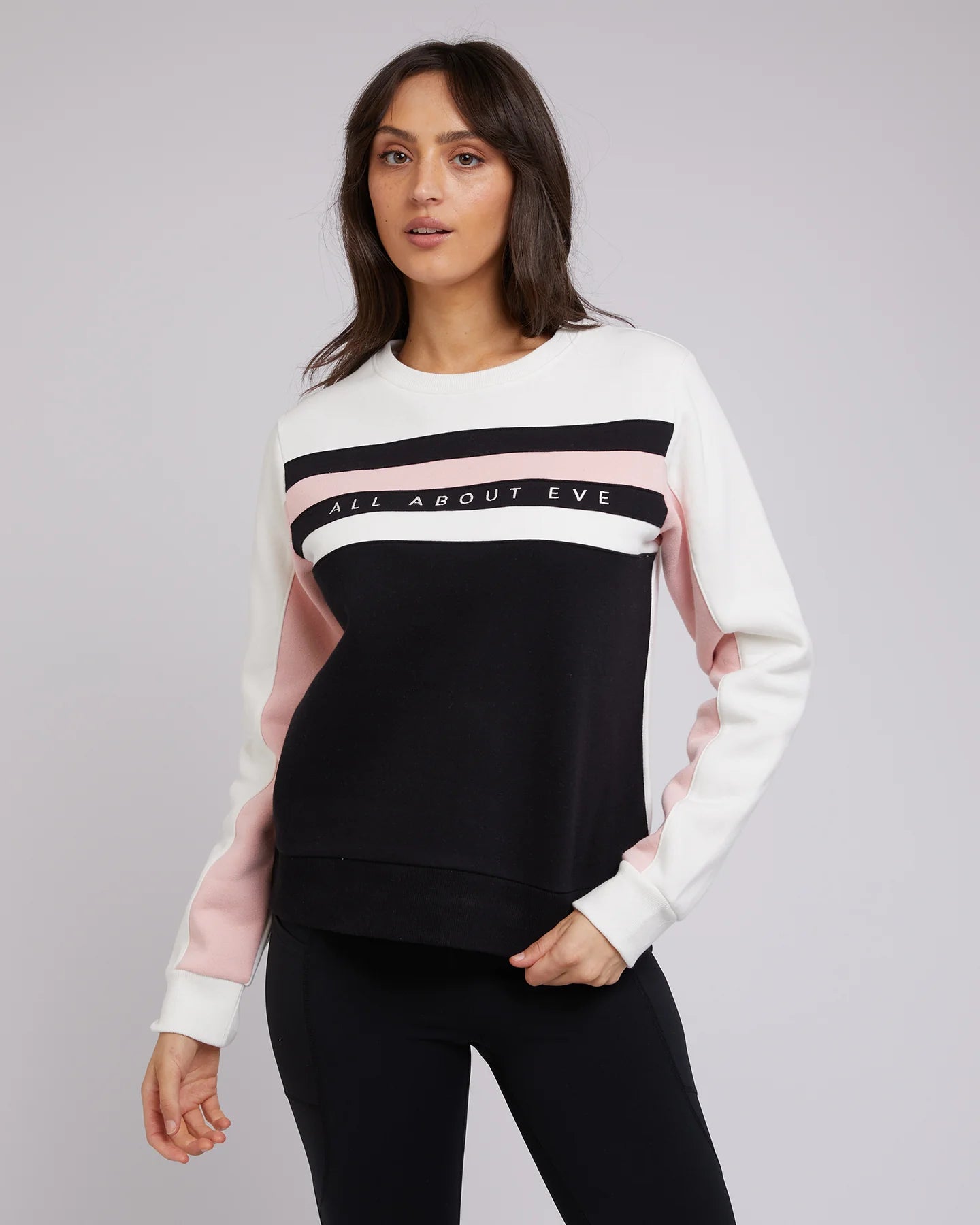 Base Contrast Crew- Vintage White