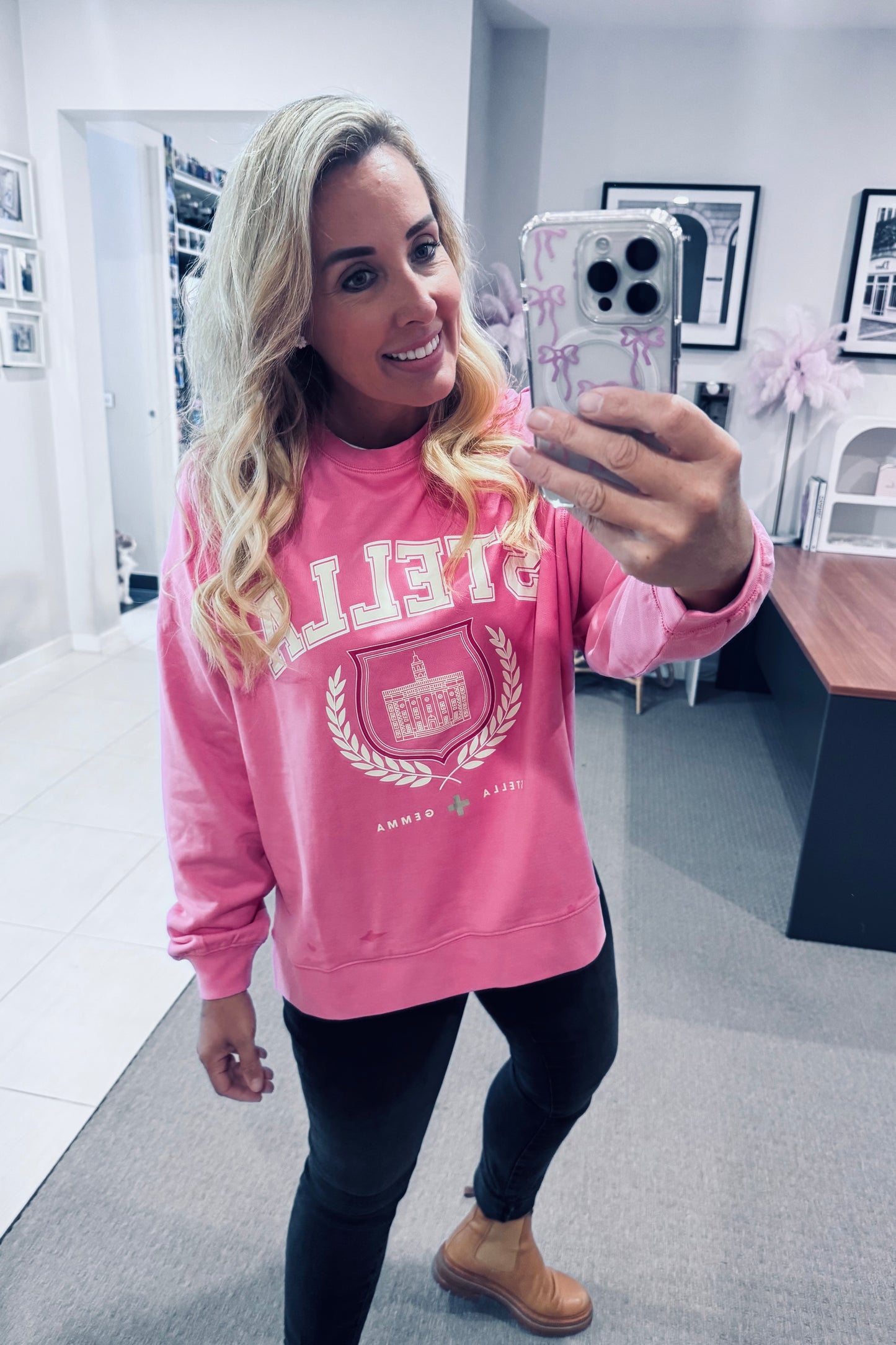 Harvard College Jumper - Bright Pink