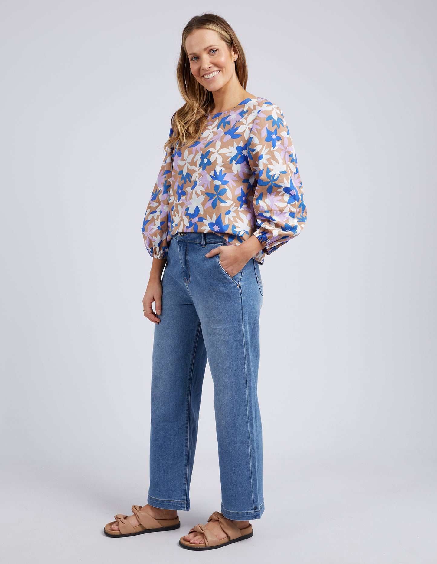 Izzy Wide Leg Jean- Light Blue Wash