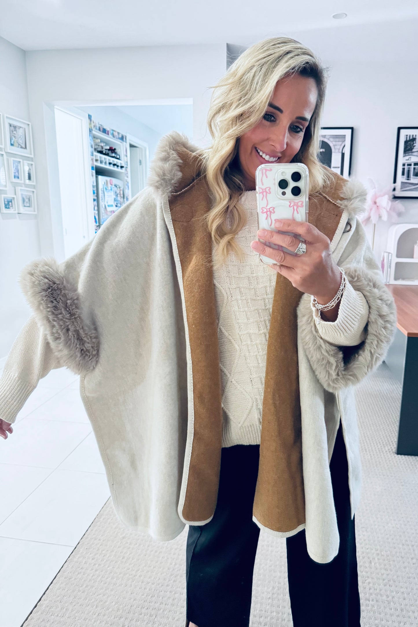 Hooded Poncho- Cream/Tan