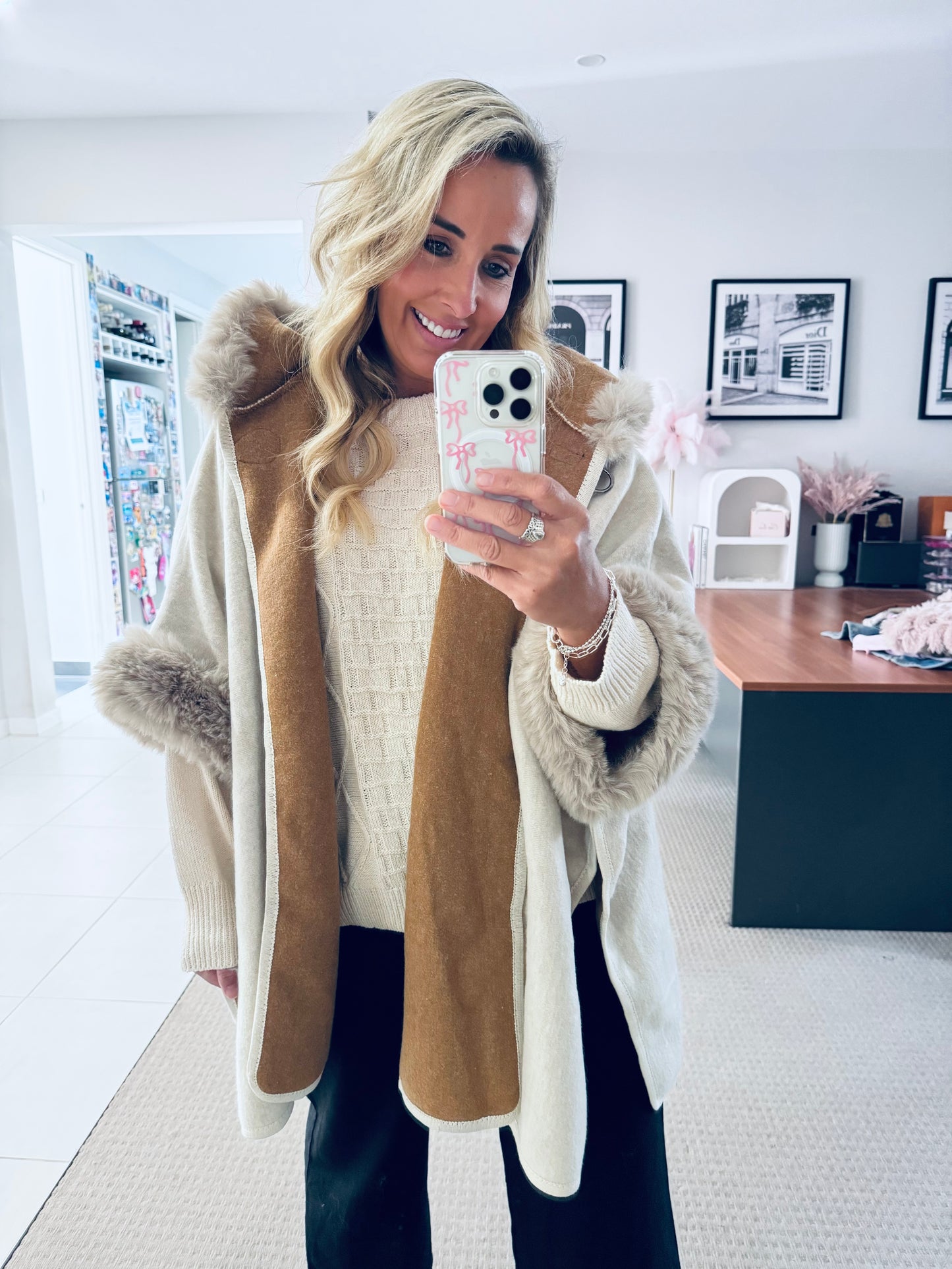 Hooded Poncho- Cream/Tan