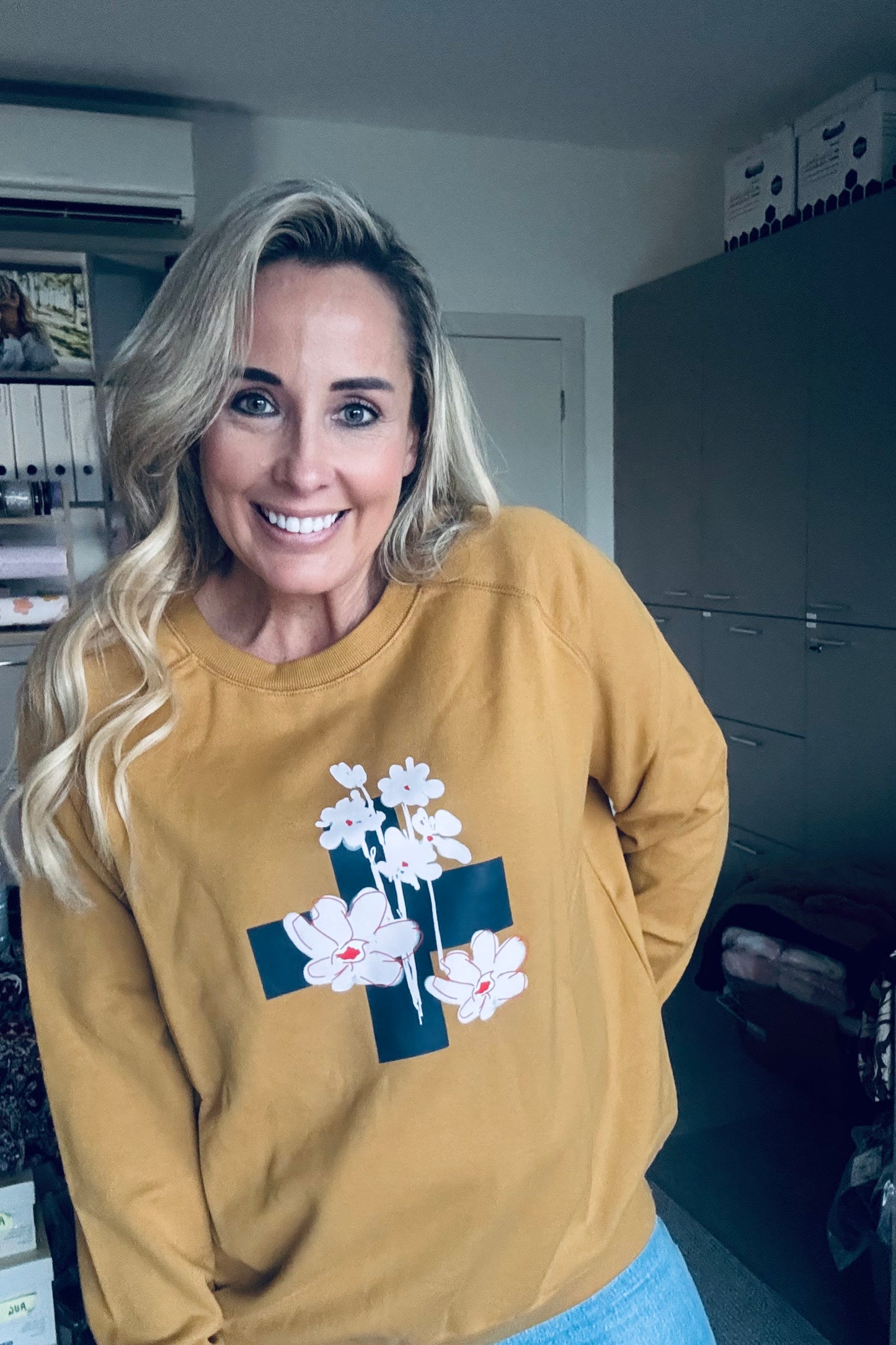 Flower Cross Crew- Mustard