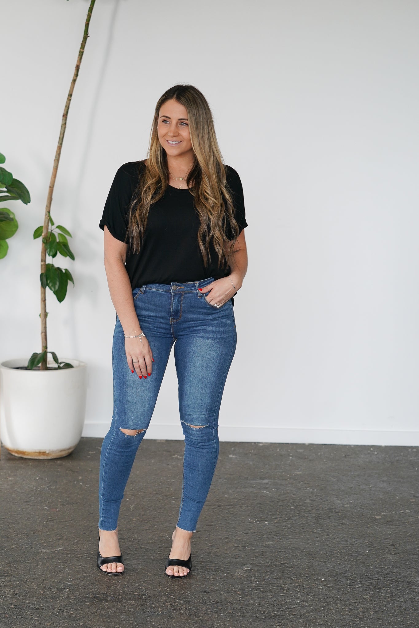 Mia Cropped Skinny Jean - Blue Wash