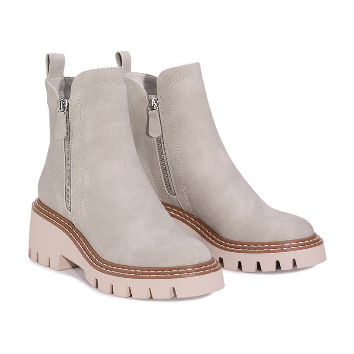 Vianne Boots- Stone