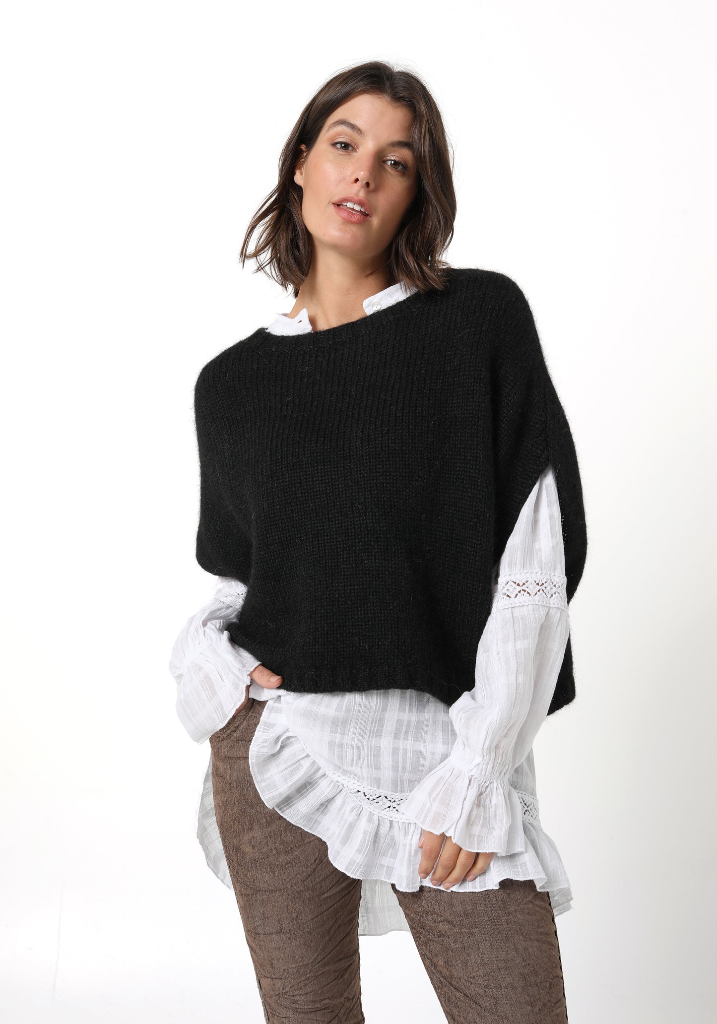 Alpaca Wool Pullover - Black