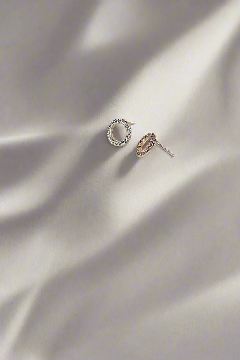 Olympia Stud- Yellow Gold