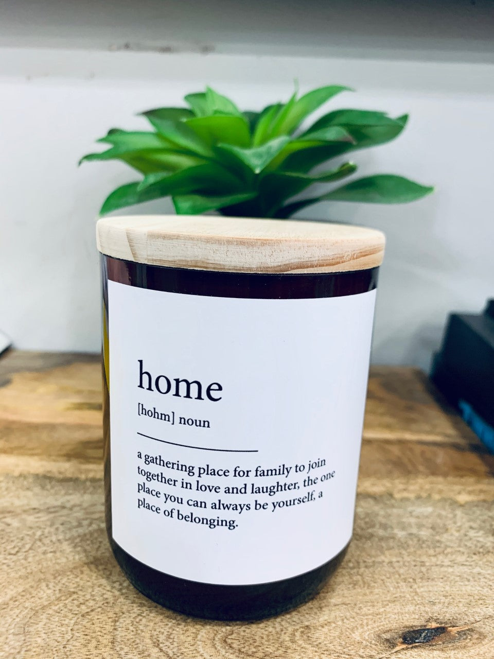 Commonfolfk Candle - Home