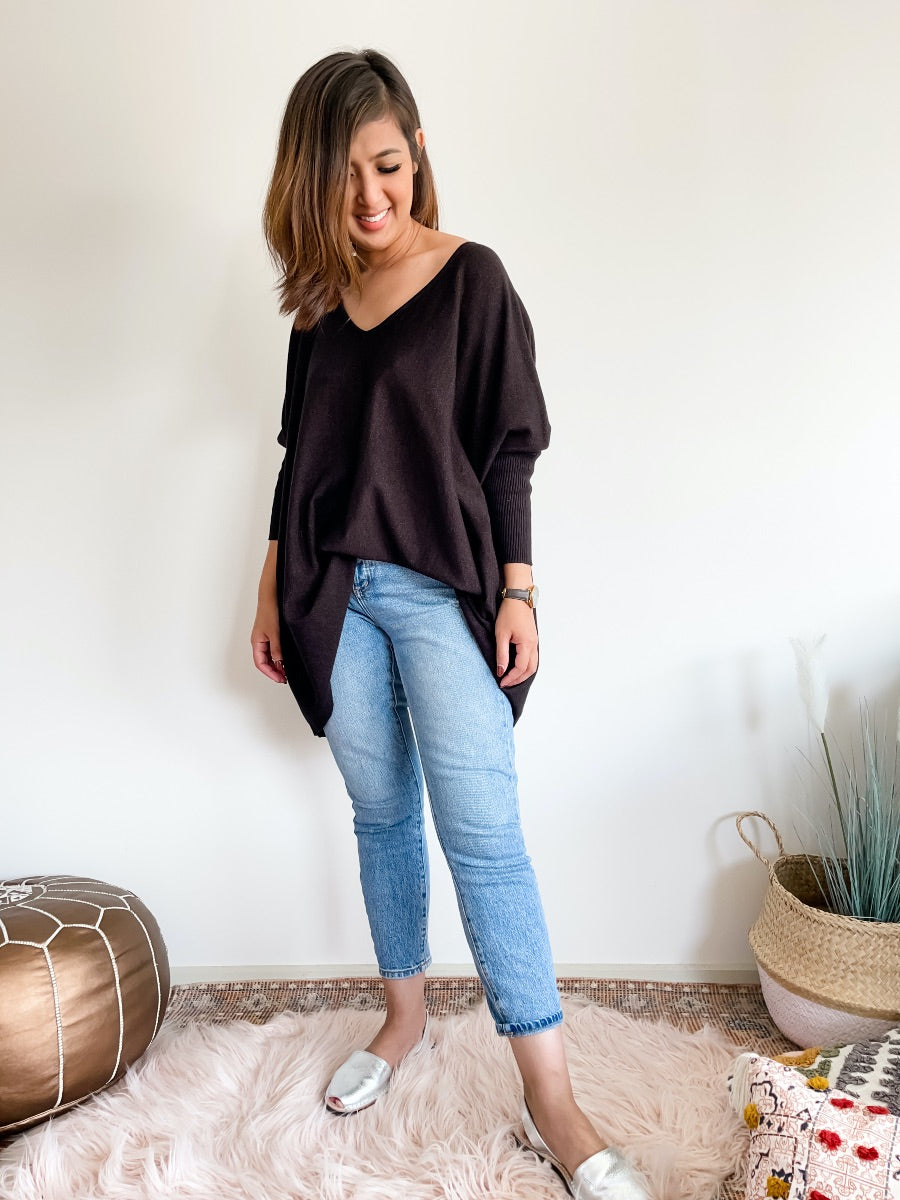 Box Vee Knit - Washed Black