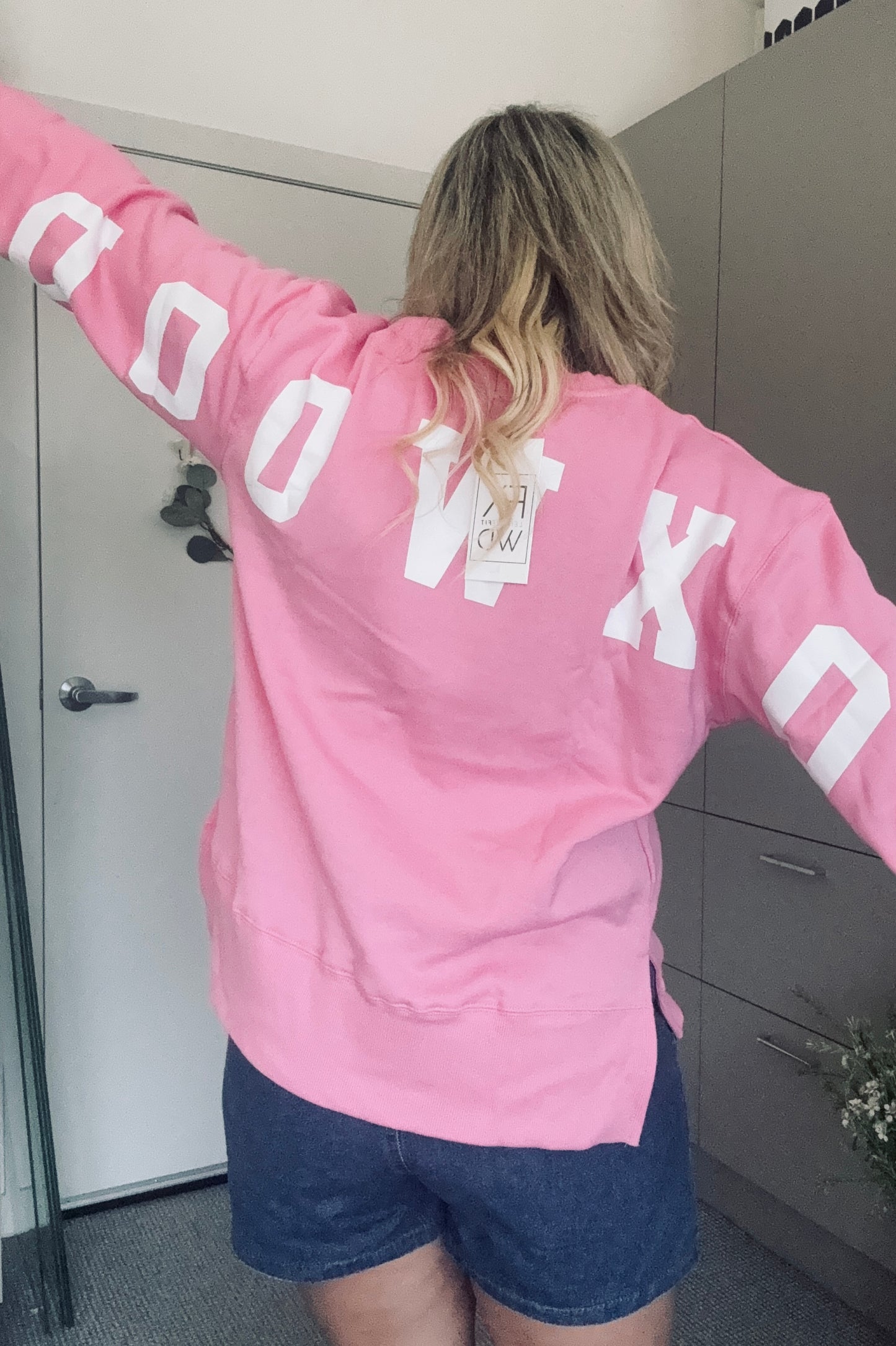 Interval Crew- Bubblegum Pink/White