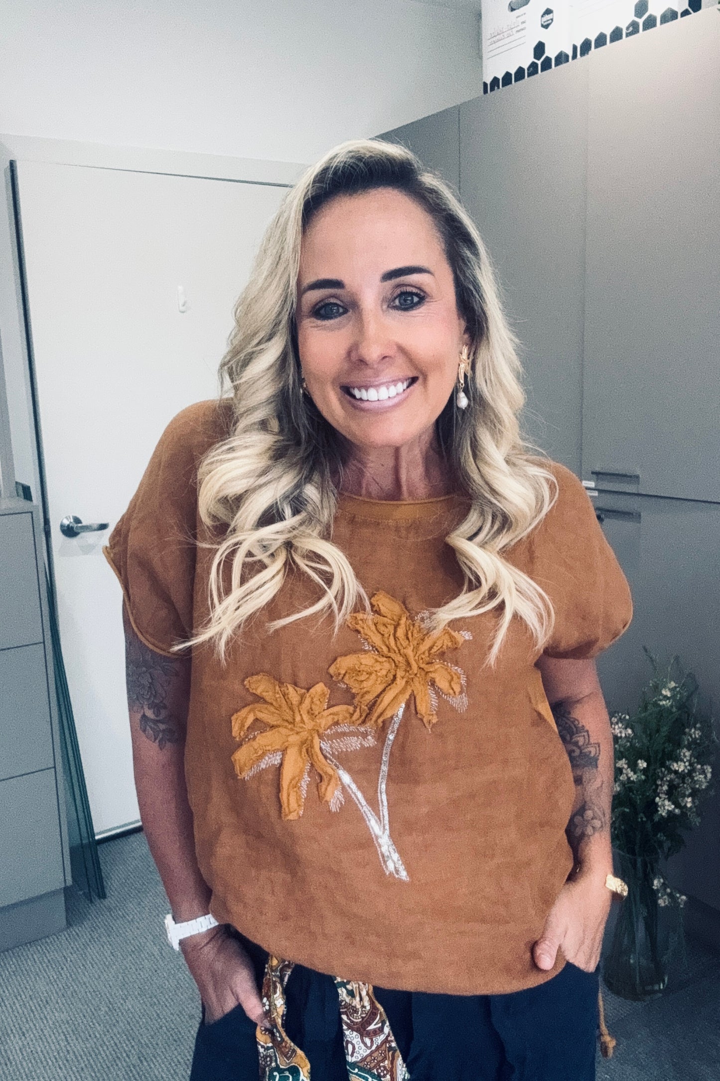 Linen Palm Tree Top- Tan