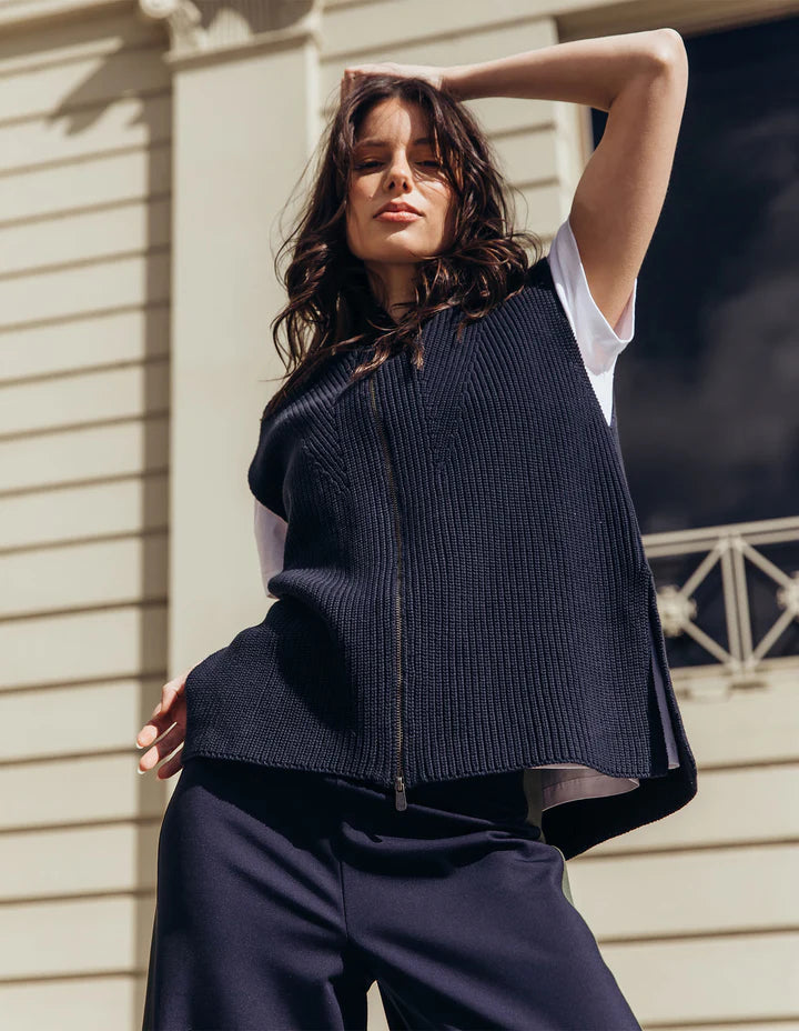Zip Knit Vest- Navy