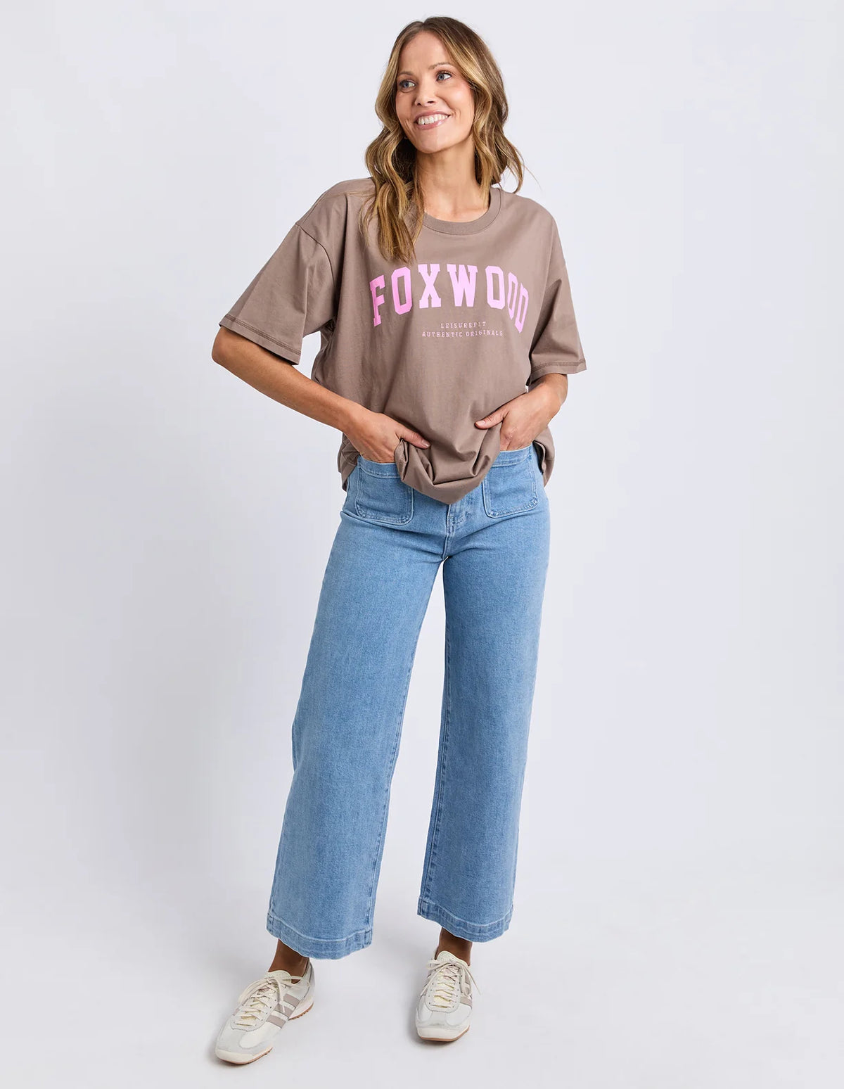 Interval Tee- Brown/Bright Pink