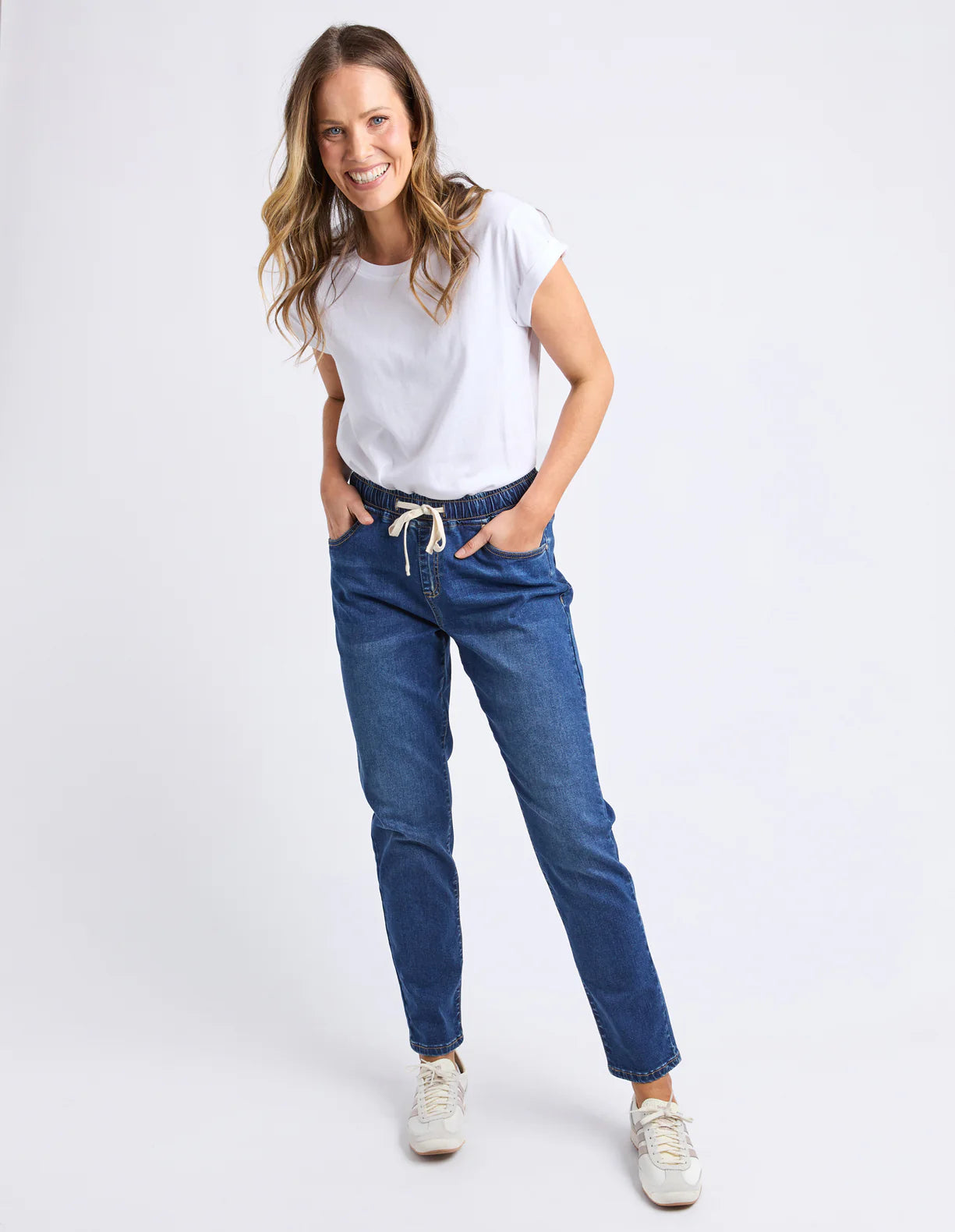Juliette Jogger Jean - Vintage Blue