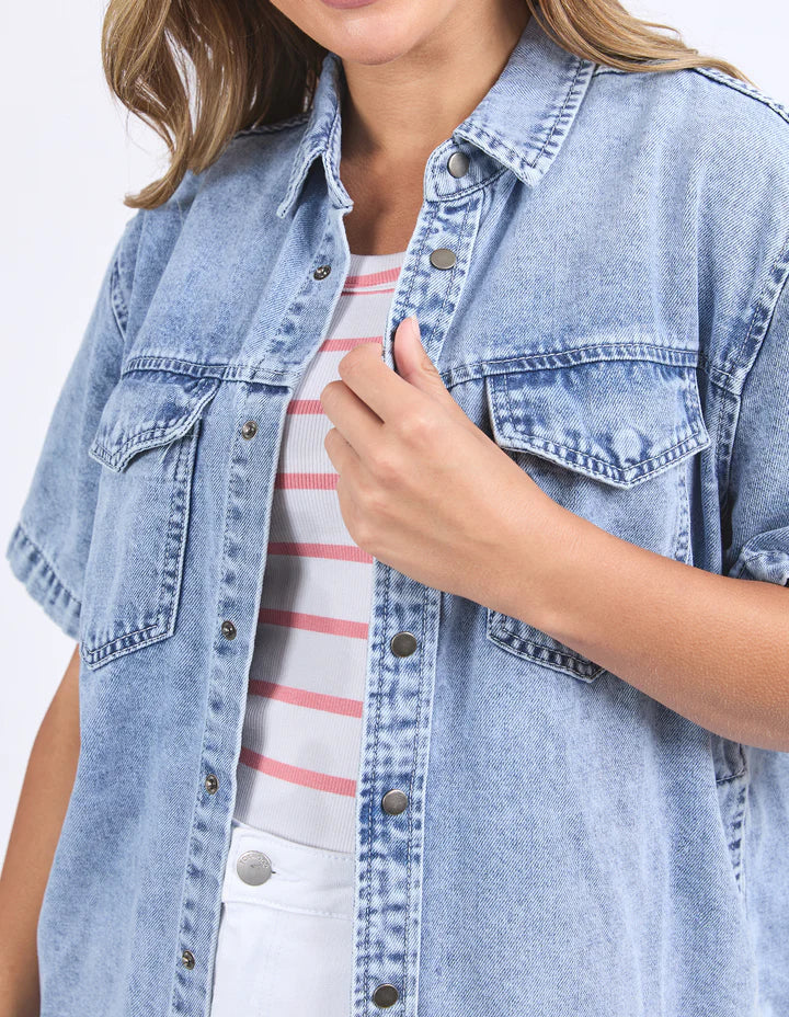 Daisy S/S Shirt- Light Blue