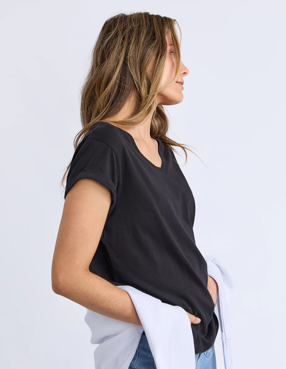 Manly Vee Tee- Black