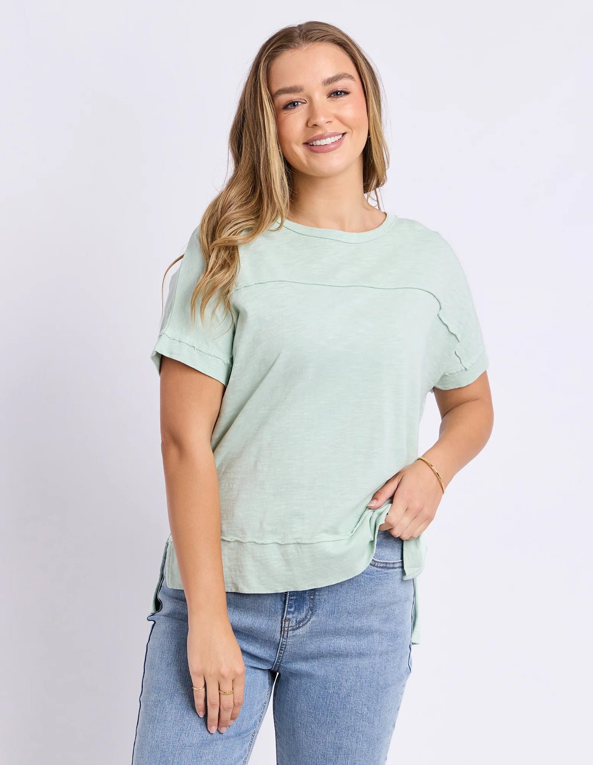 Allison Tee- Subdued Mint
