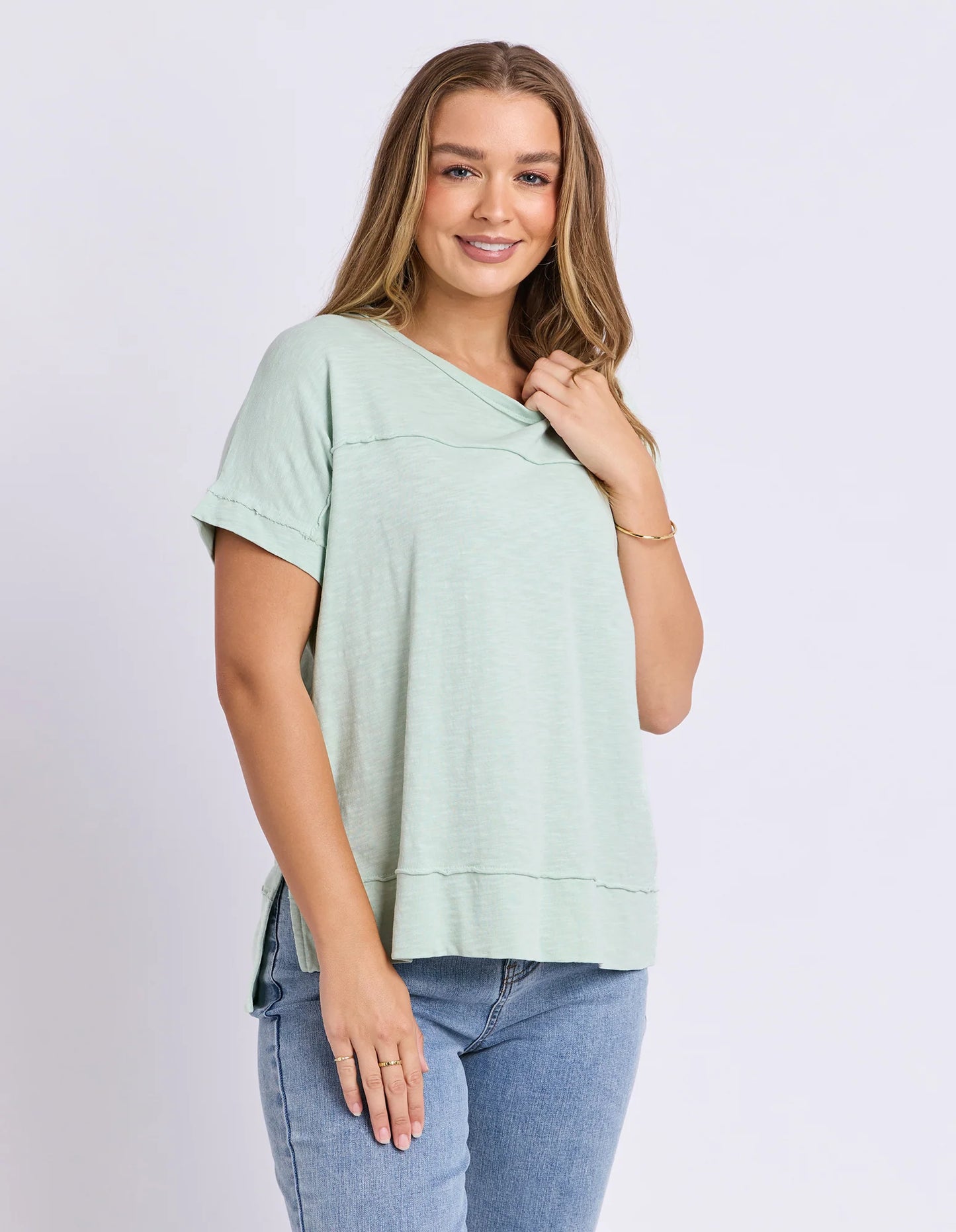 Allison Tee- Subdued Mint
