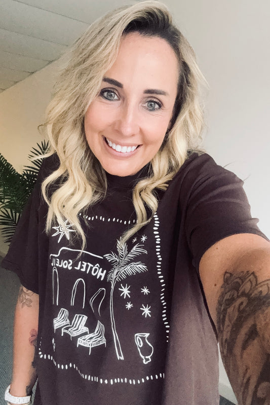 Hotel Soleil Tee- Chocolate