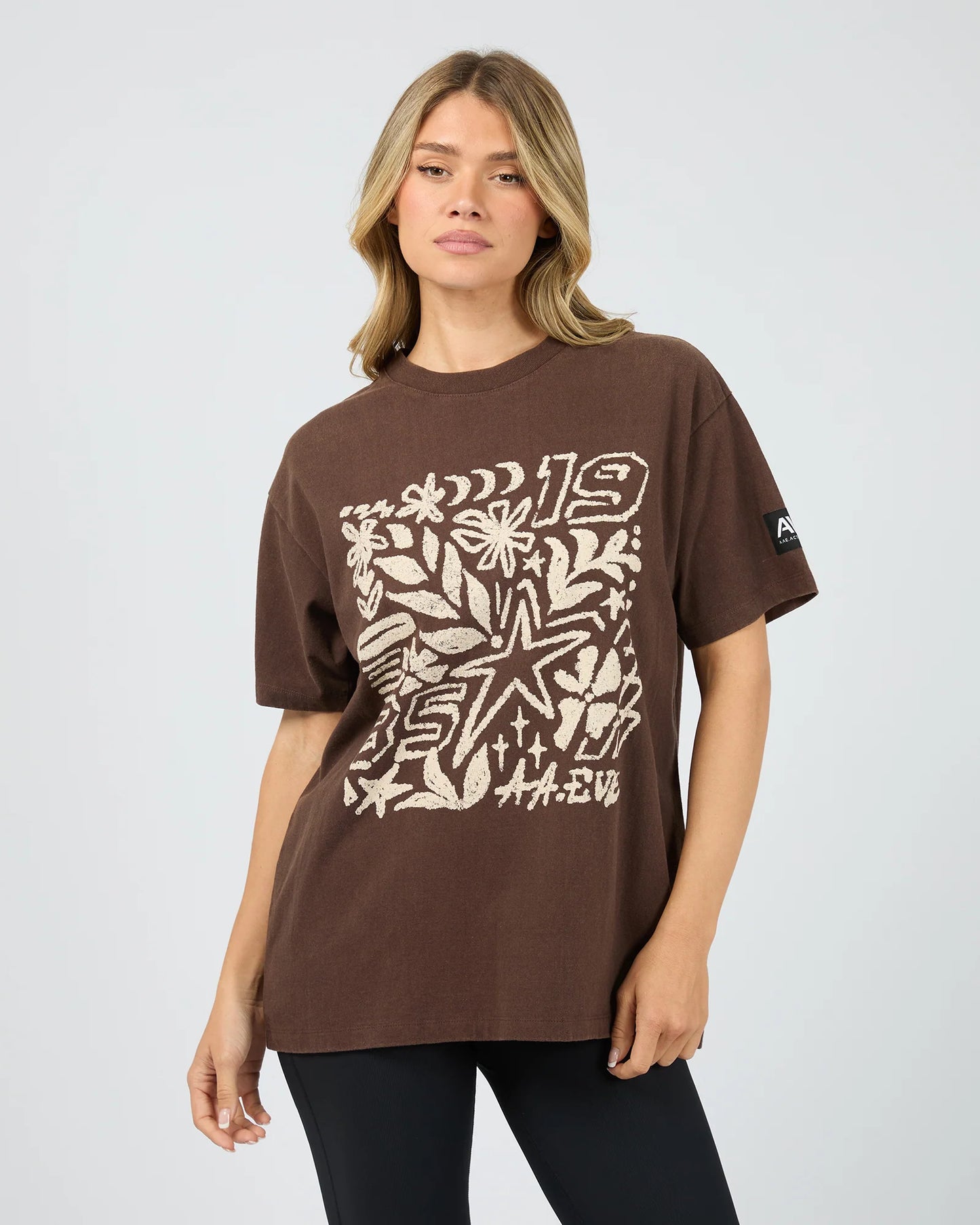 Centered Relaxed Tee- Brown