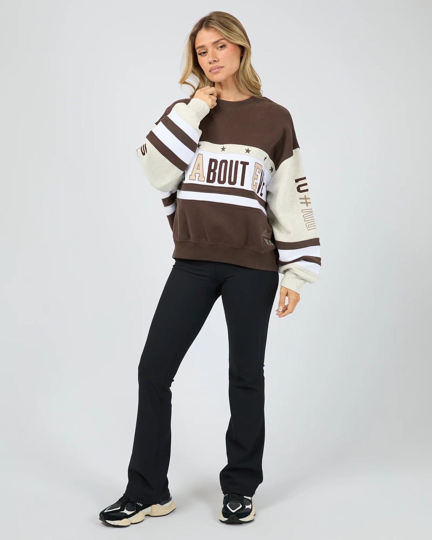 Div One Panel Crew- Brown