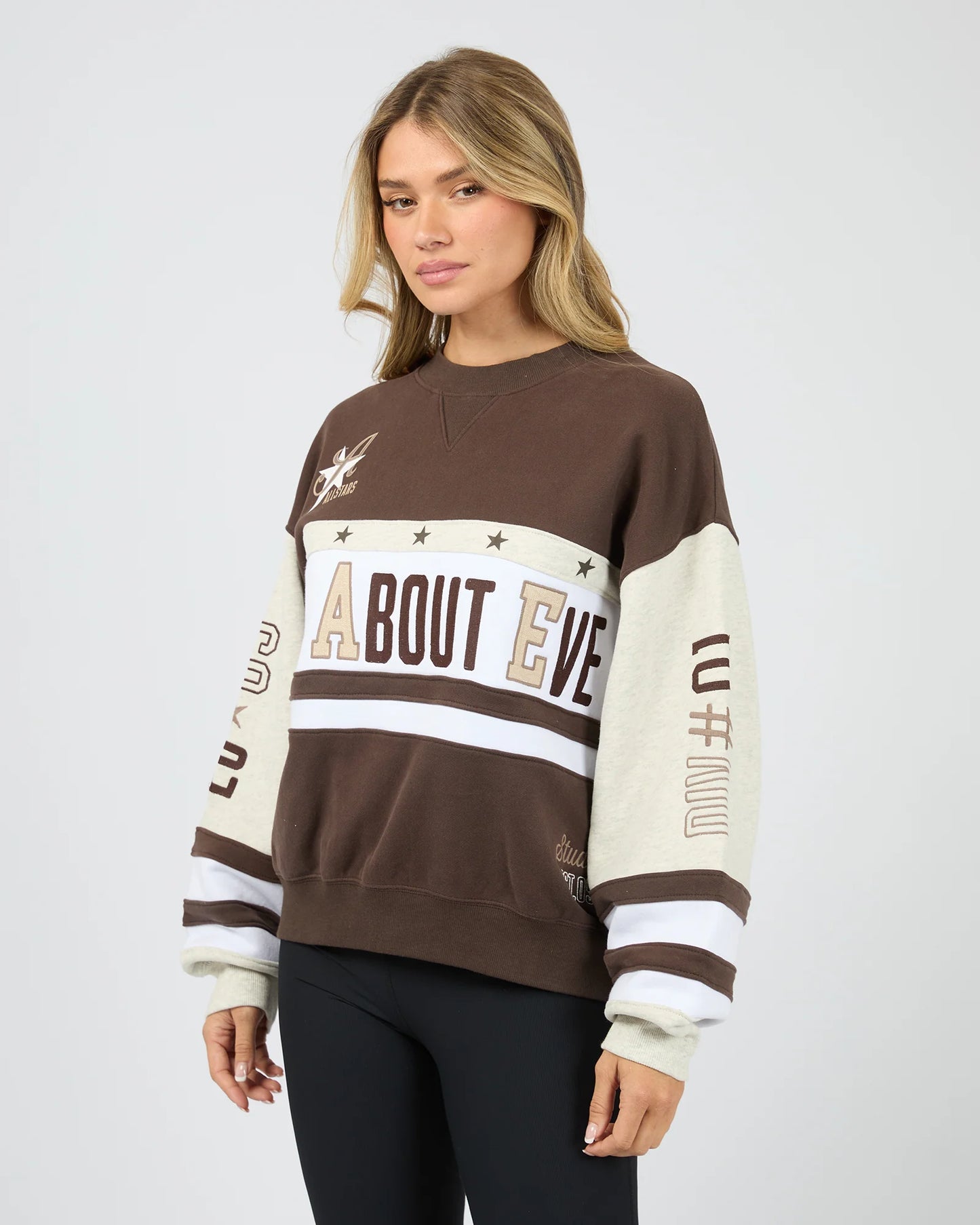 Div One Panel Crew- Brown