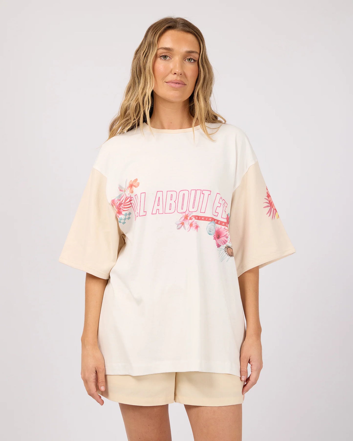 Hawaiian Hibiscus Oversized Tee- Vinatage White