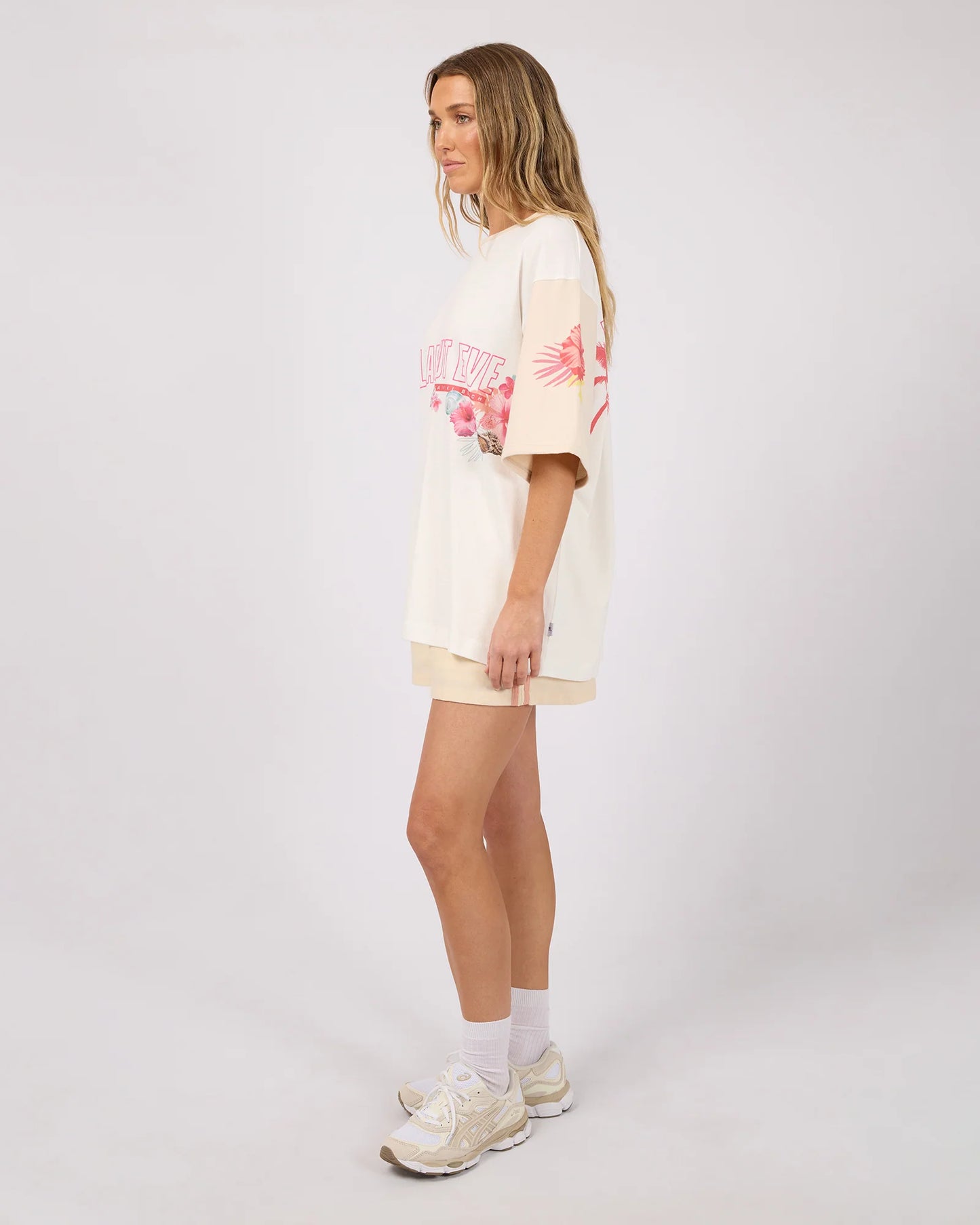 Hawaiian Hibiscus Oversized Tee- Vinatage White