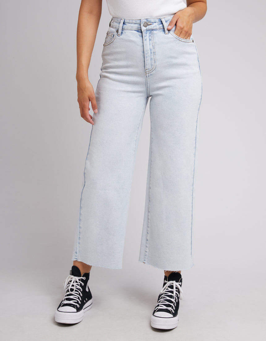 Charlie High Rise Wide Leg Jean- Bleach