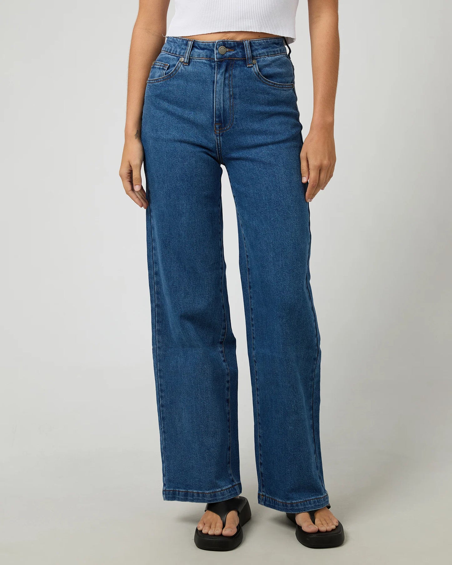 Jacqui Wide Leg Jean- Heritage Blue