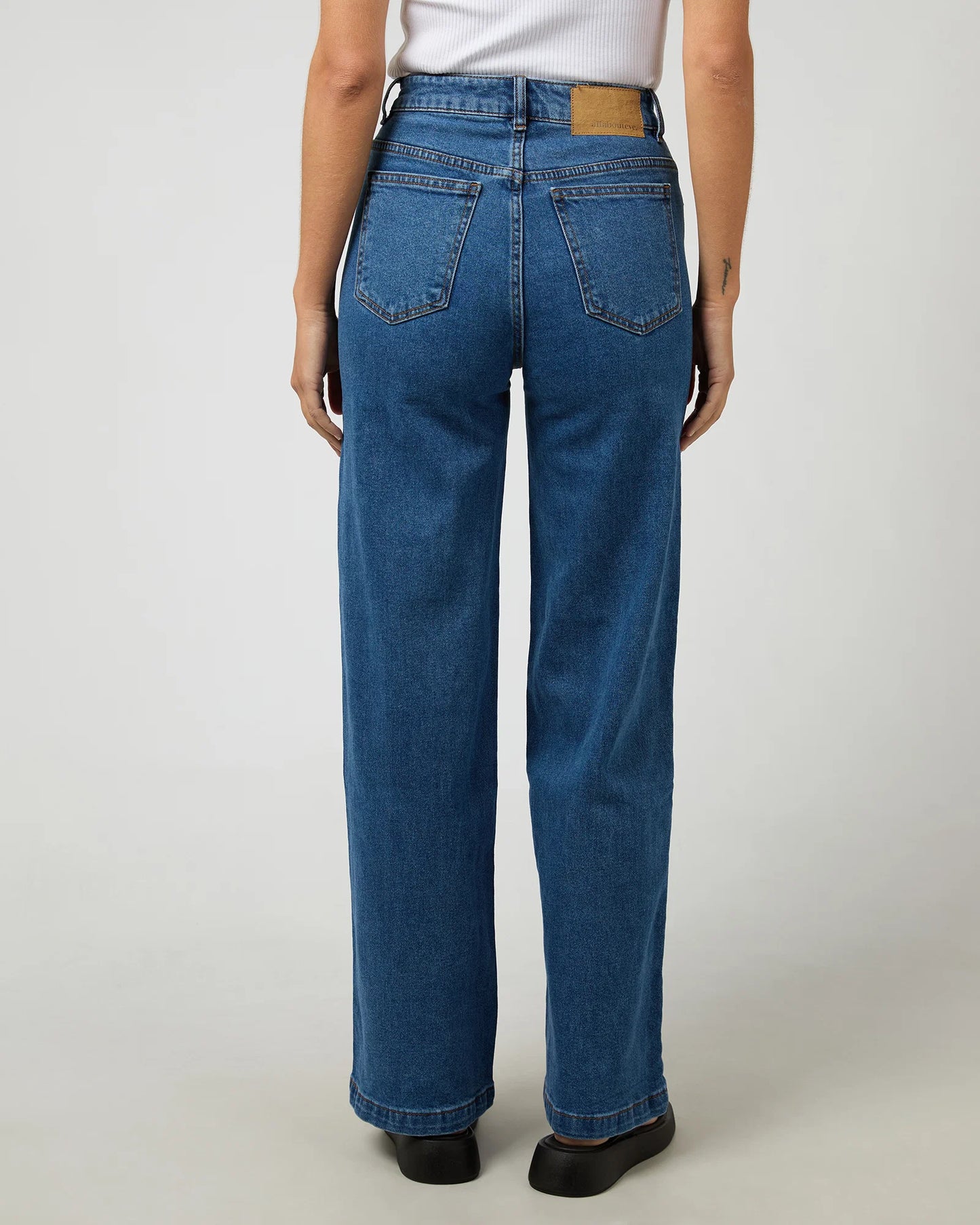 Jacqui Wide Leg Jean- Heritage Blue