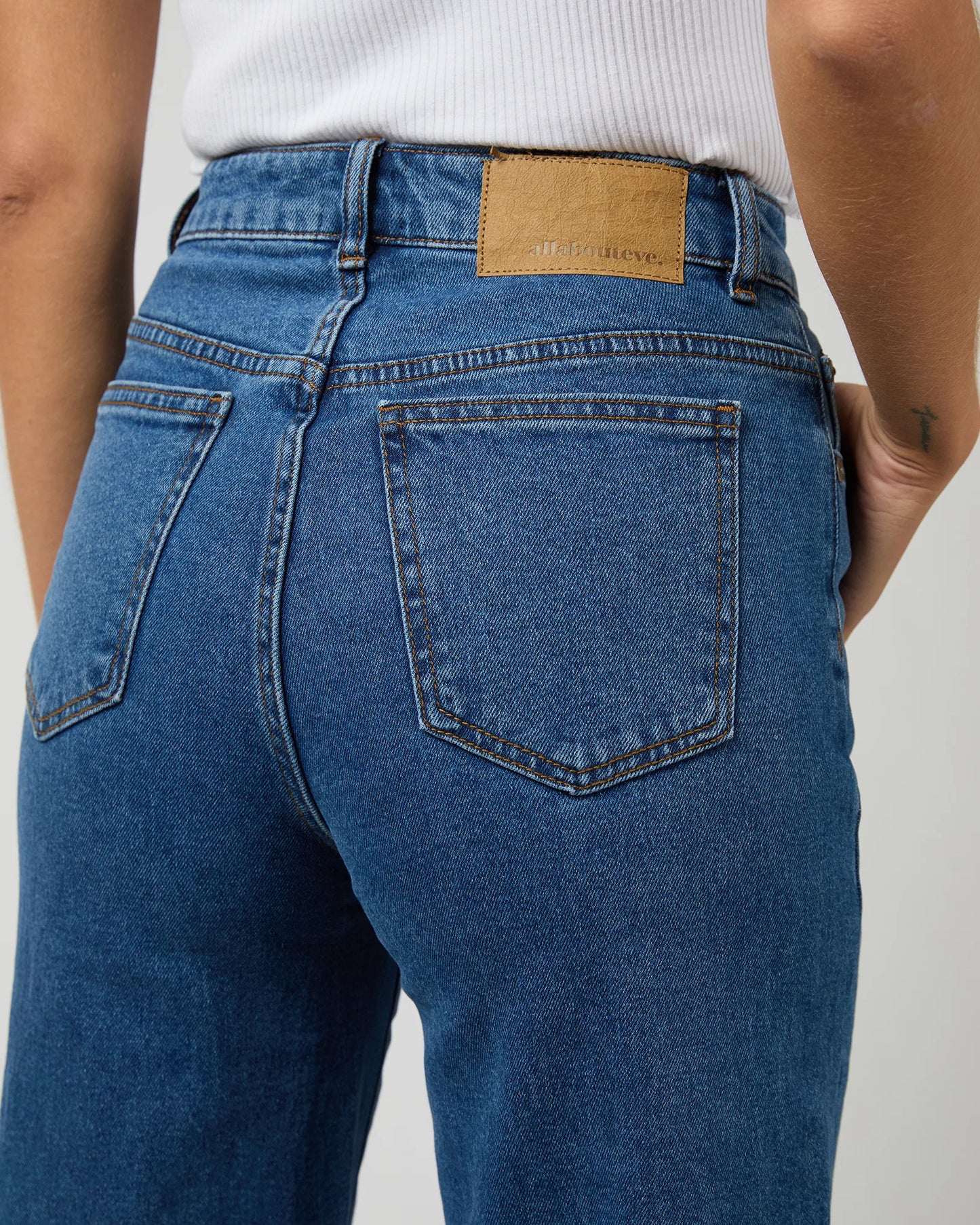 Jacqui Wide Leg Jean- Heritage Blue