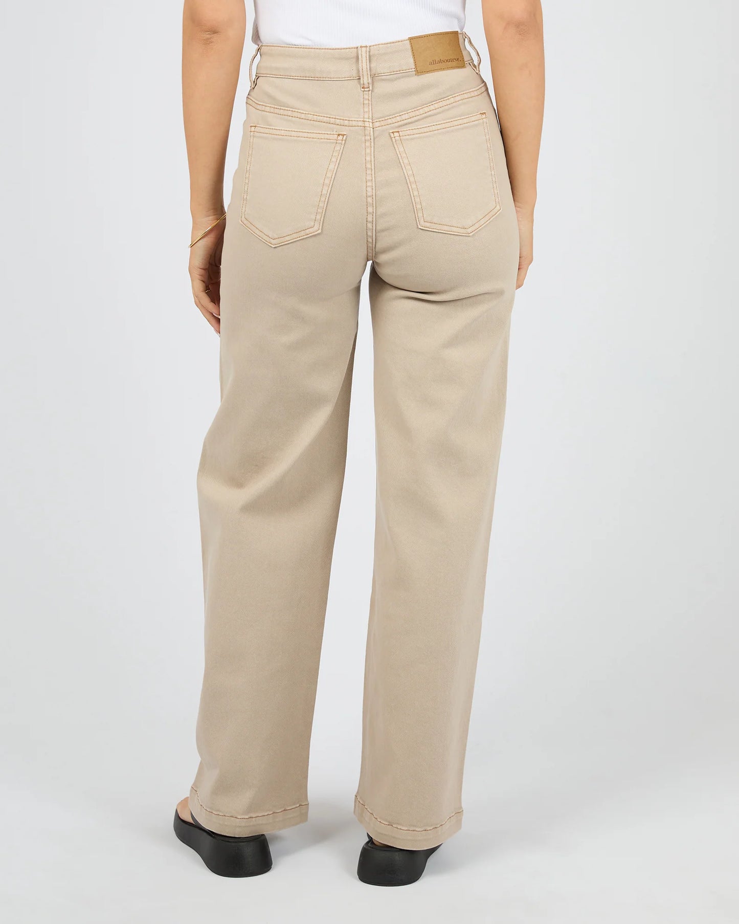 Jacqui Wide Leg Jean- Beige
