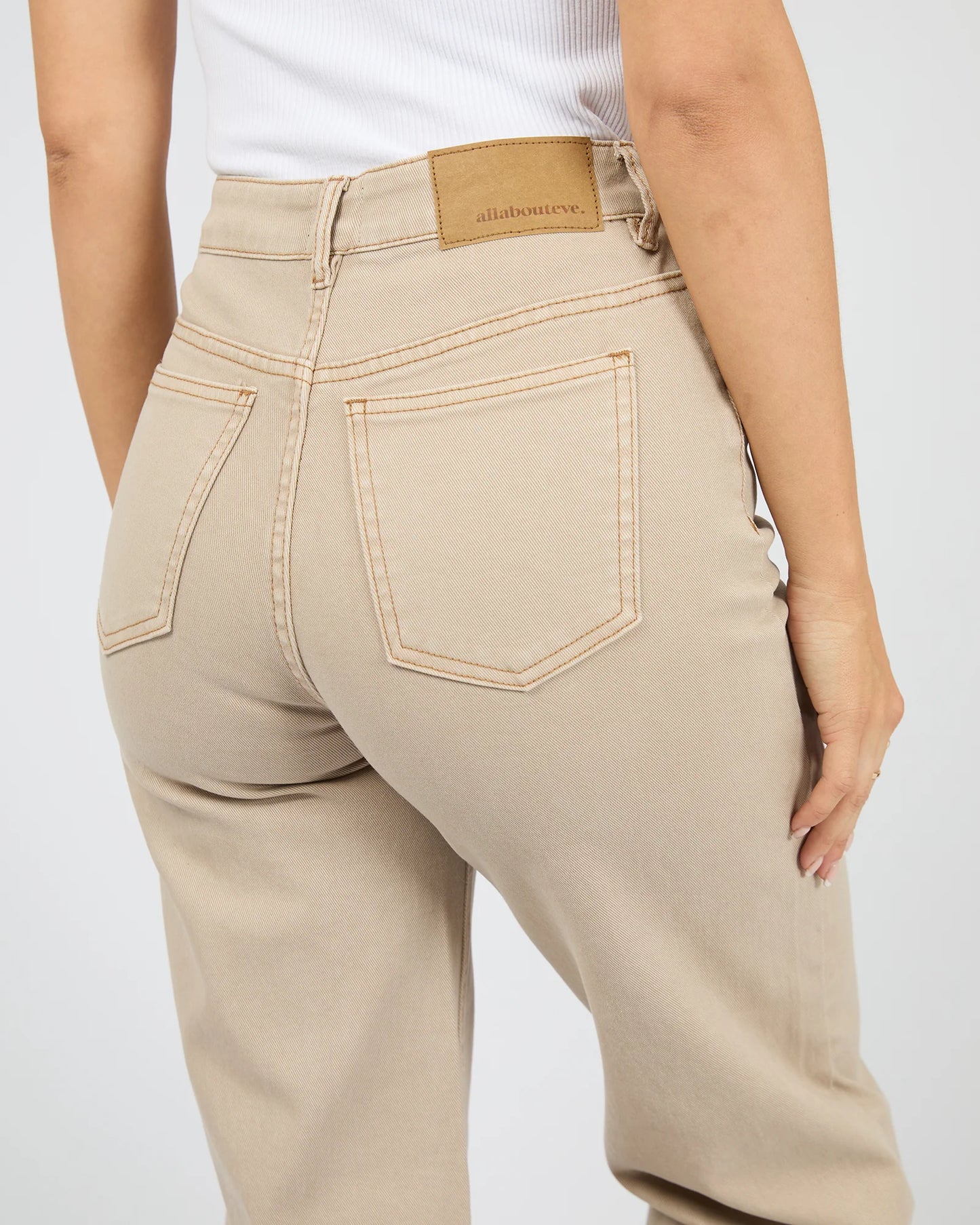 Jacqui Wide Leg Jean- Beige