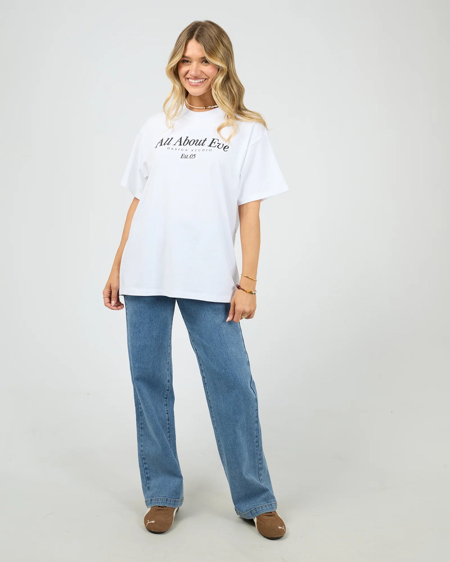 Timeless Tee- White