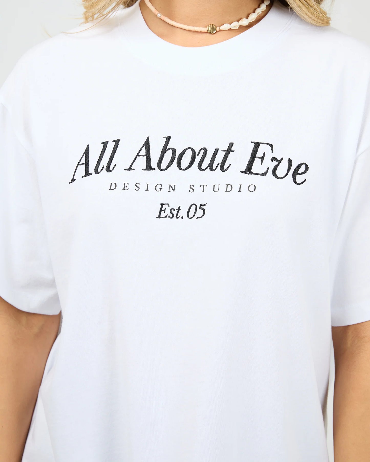 Timeless Tee- White