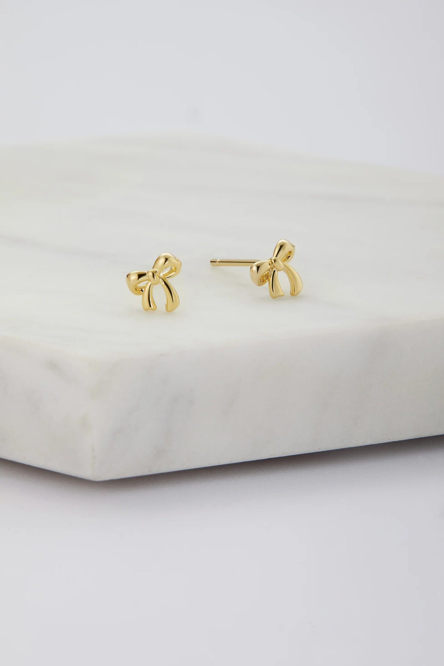 Zafino Charlotte Stud - Gold