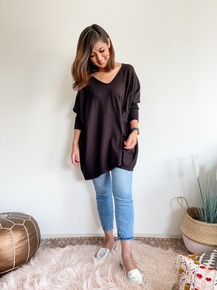 Box Vee Knit - Washed Black