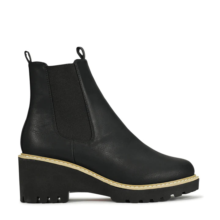 ARI Boot- Black