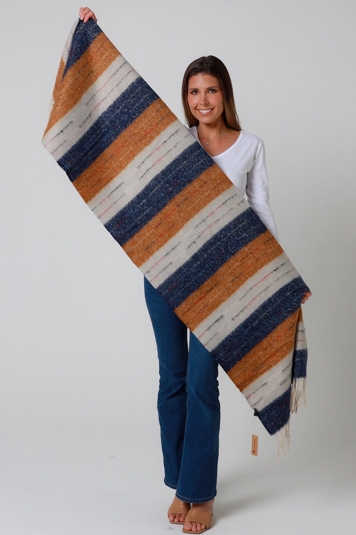 Nelly Scarf