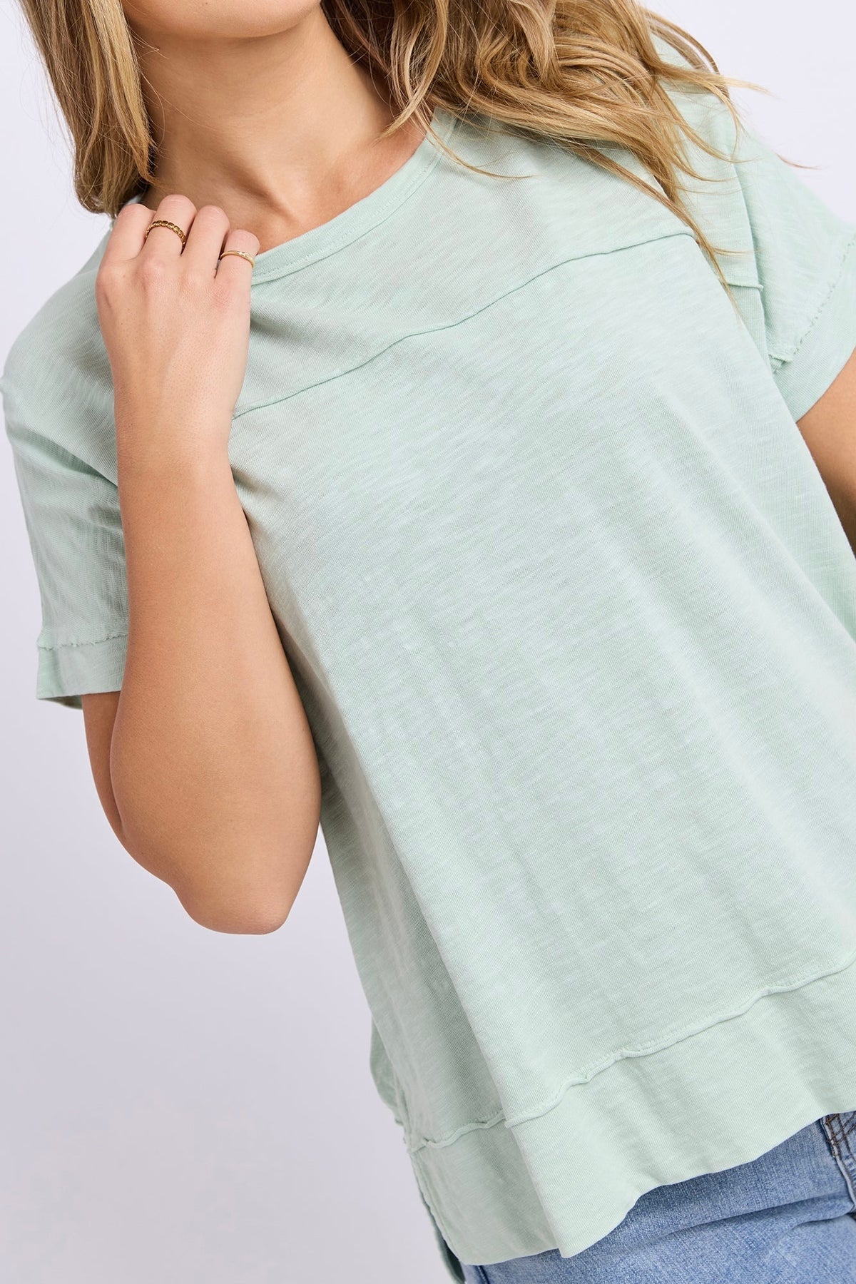 Allison Tee- Subdued Mint