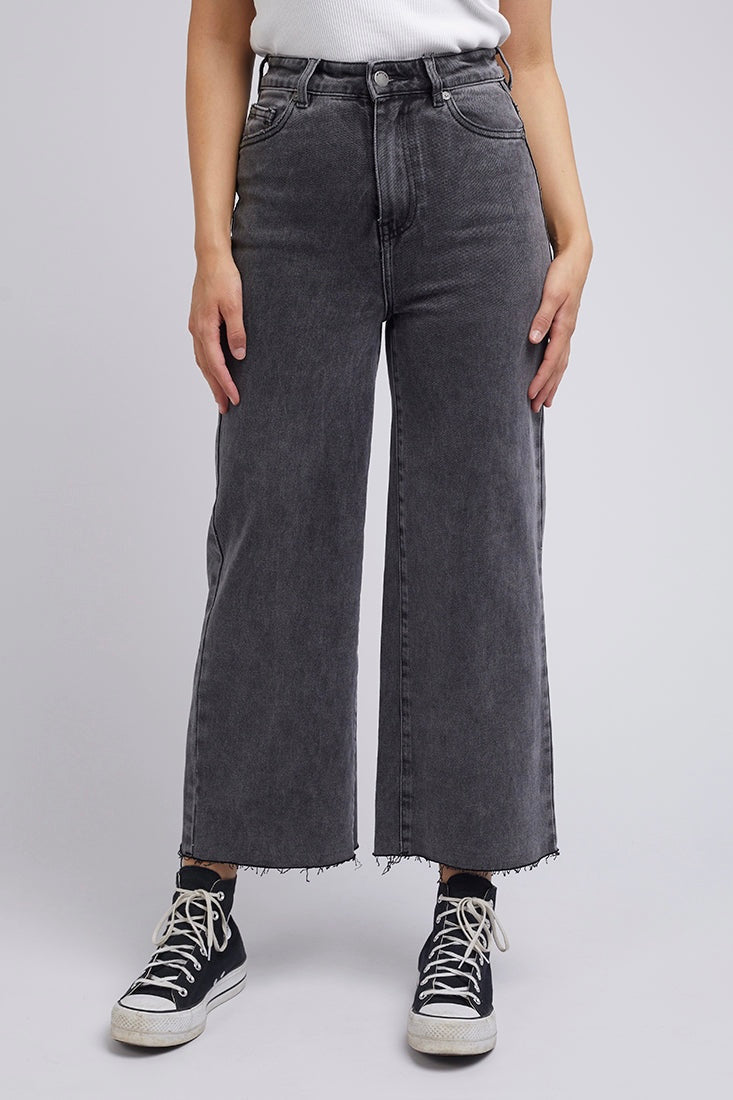 Charlie High Rise Wide Leg Jean- Washed Black