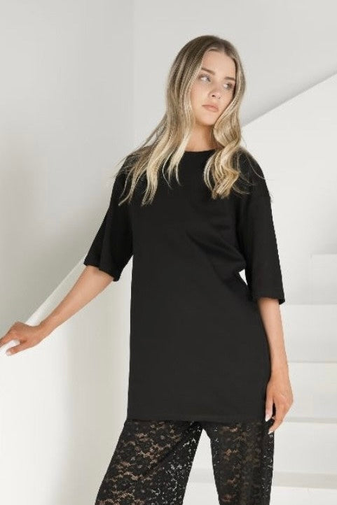 Long Black Tee