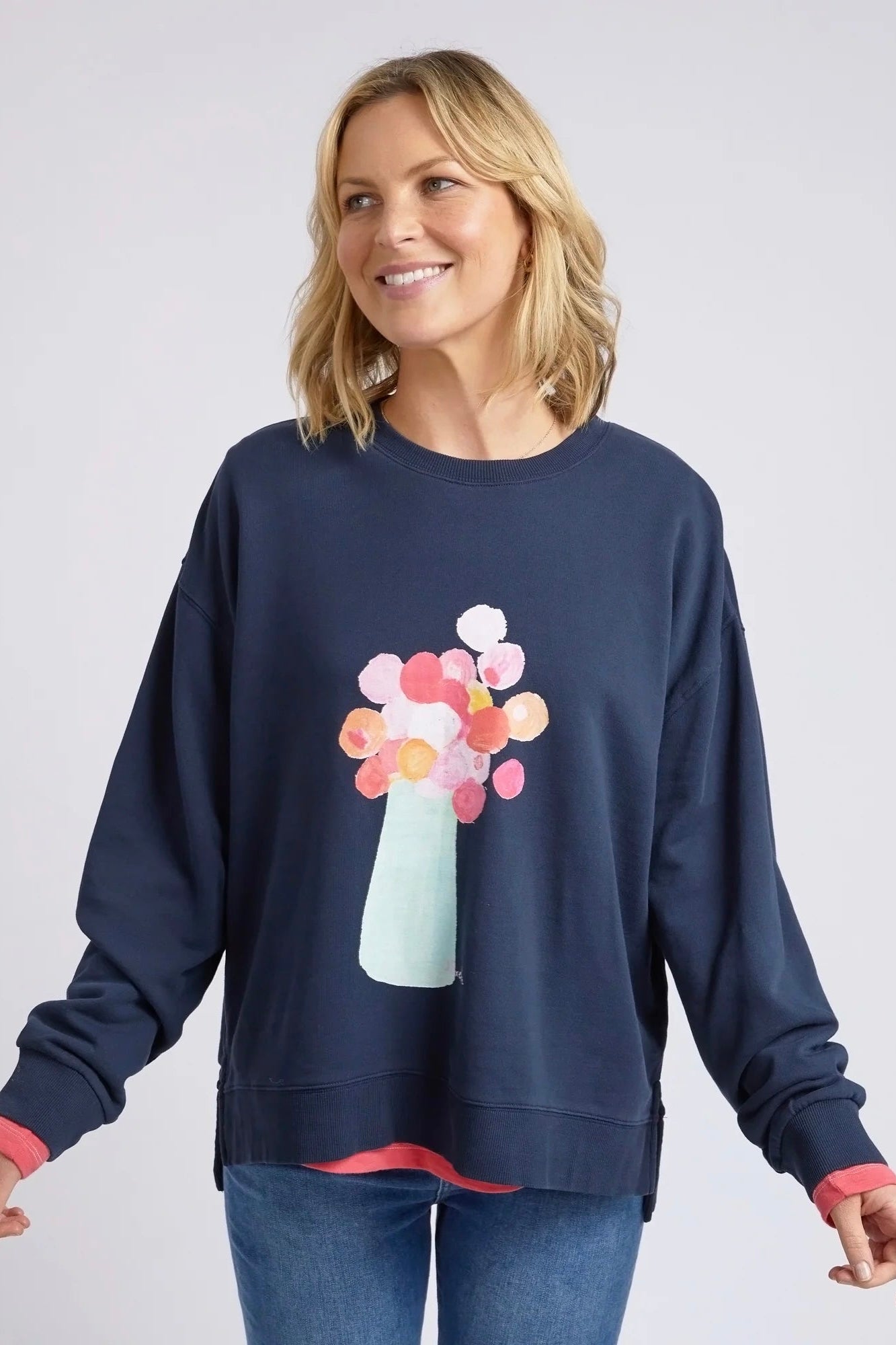 Janey Floral Crew- Navy