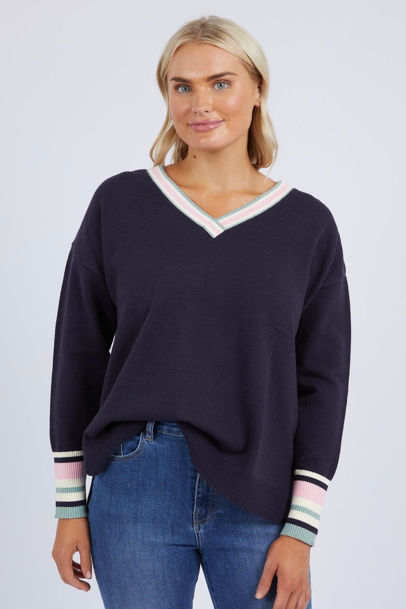 Phoenix Knit - Navy