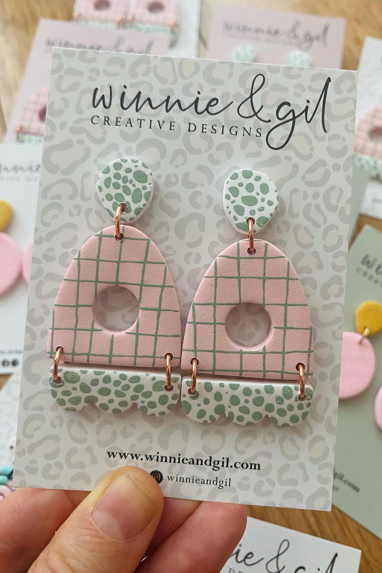 Winnie & Gil - Gingham Cloud