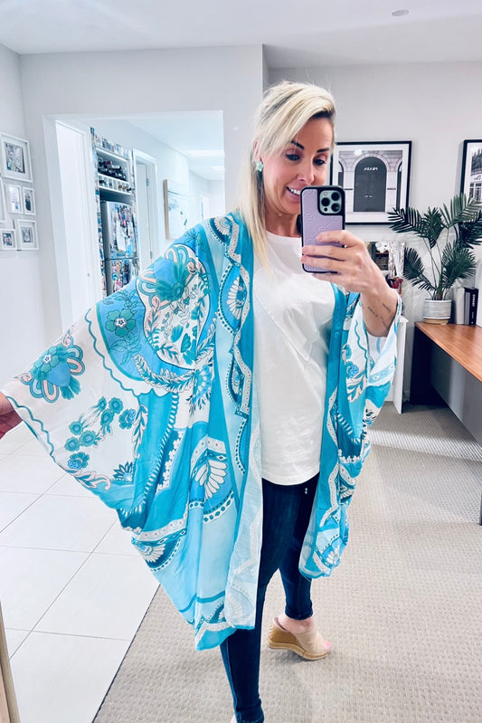 Aqua Garden Cape