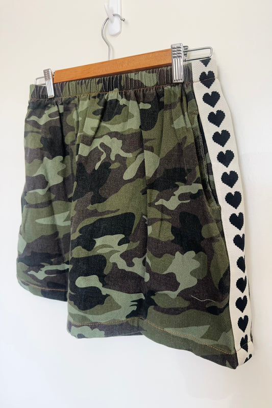 Cameo Heart Skirt- Khaki