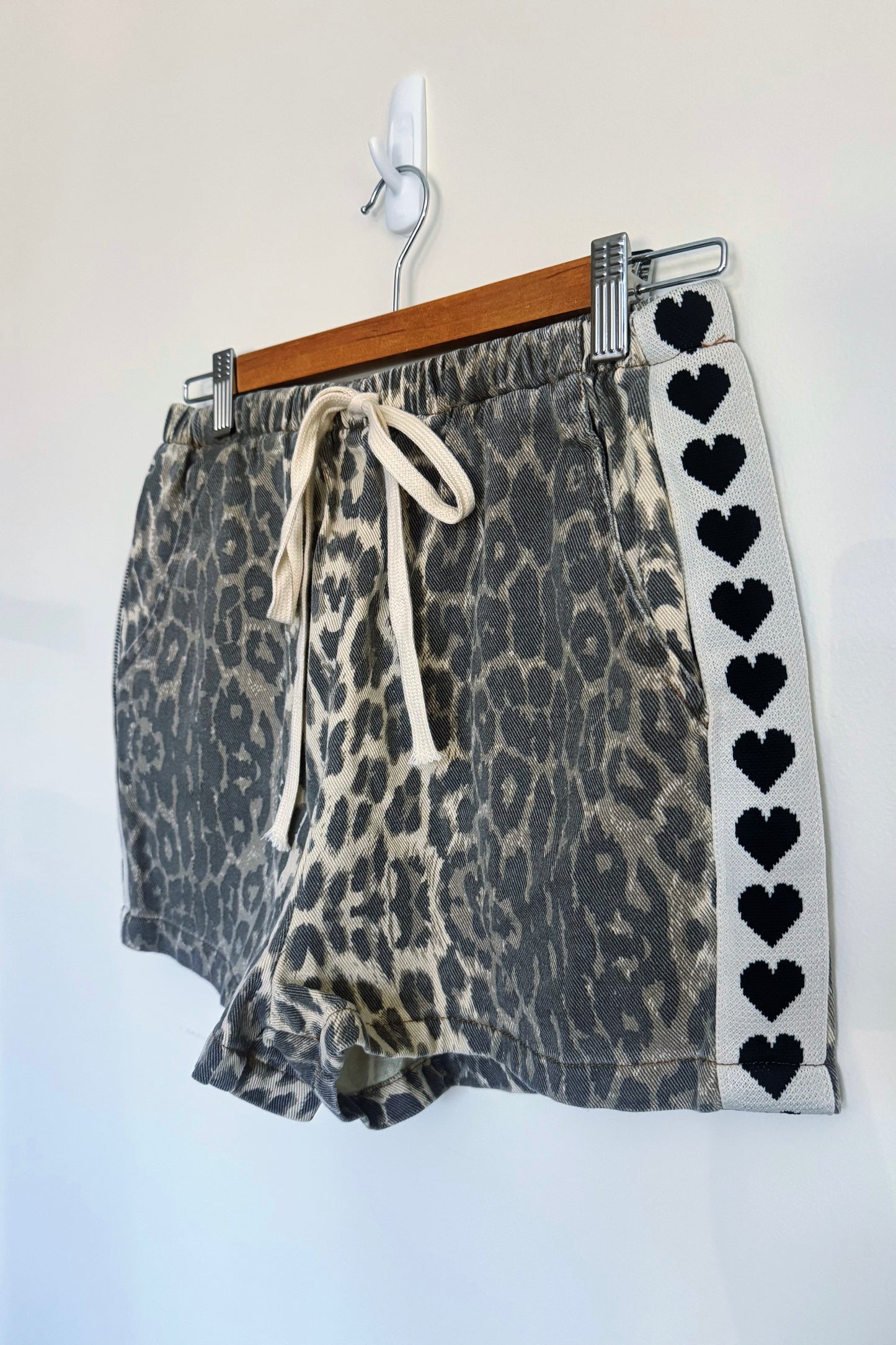 Camo Heart Shorts- Cream/Charcoal