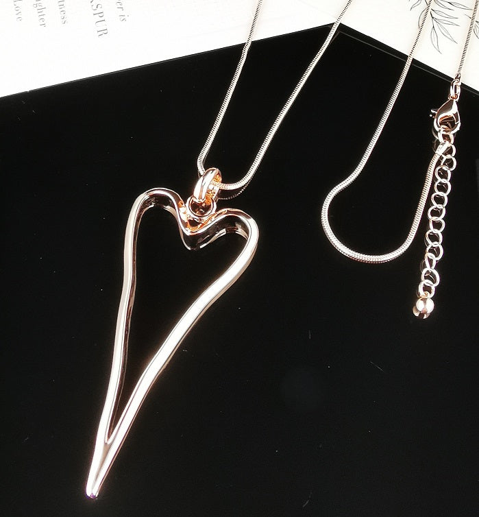 Florence Heart Necklace - Rose Gold