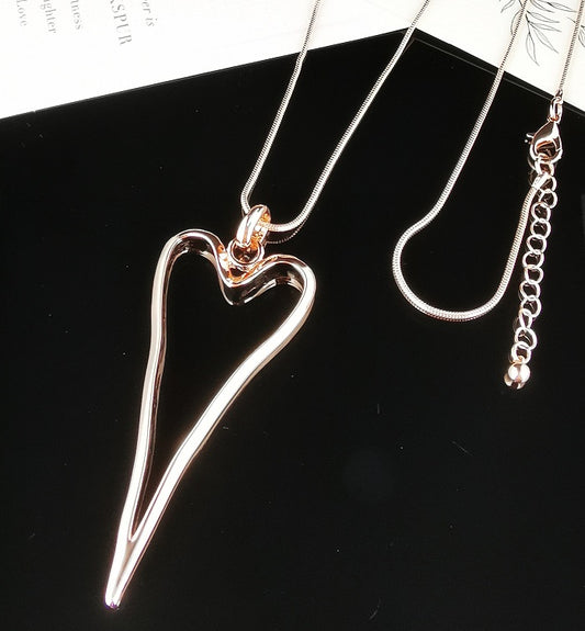 Florence Heart Necklace - Rose Gold